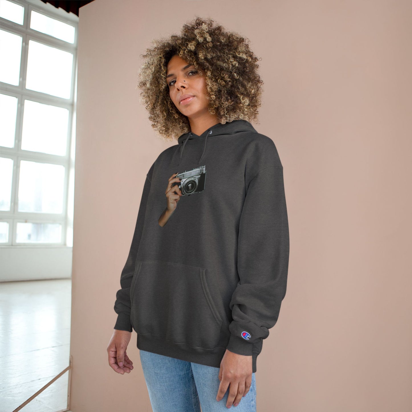 Photography Lover's Champion Hoodie - Cozy & Stylish